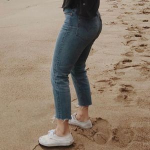 Levis wedgie fit straight leg